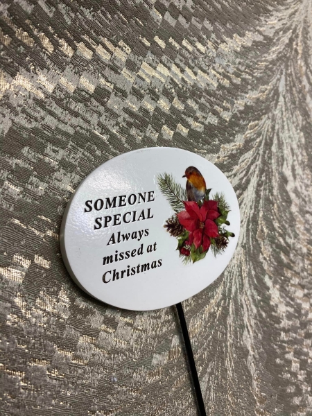 Christmas Memorial Pick