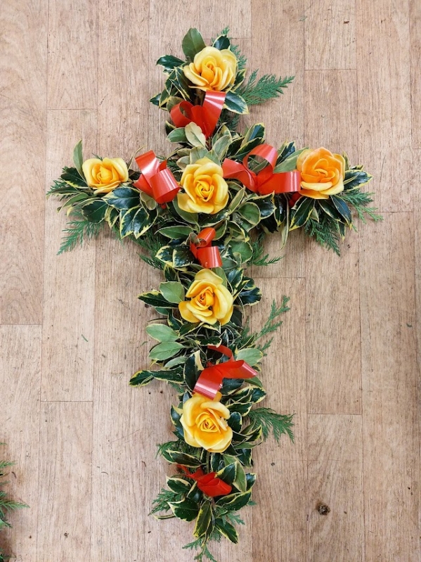 Traditional Holly Cross