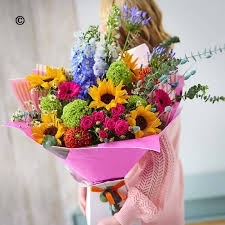 Large Midsummer Mix with Sunflowers
