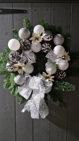 White delight door wreath